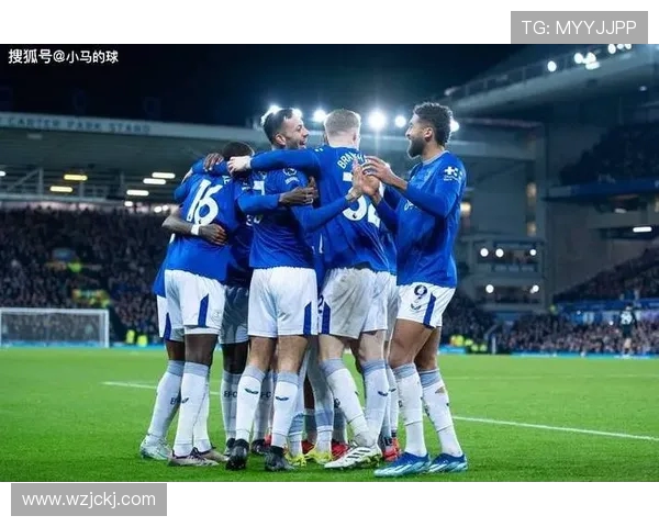 曼城在激烈对决中挑战豪门强敌 力争胜利继续领跑英超