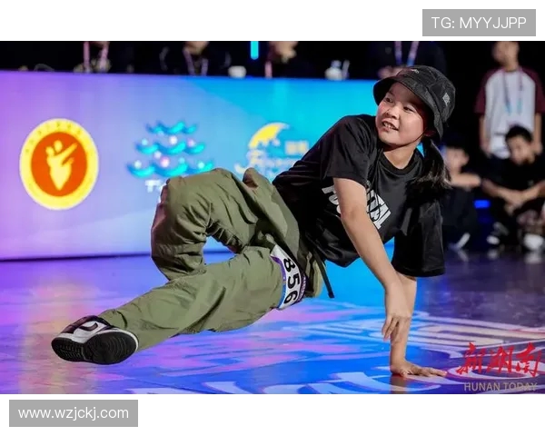 北京街舞队在世界攀岩锦标赛中的灵活性表现引发热议与关注