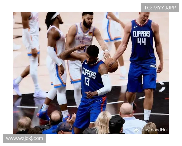 洛杉矶快船新赛季展望：实力阵容与关键球员助力冲击总冠军